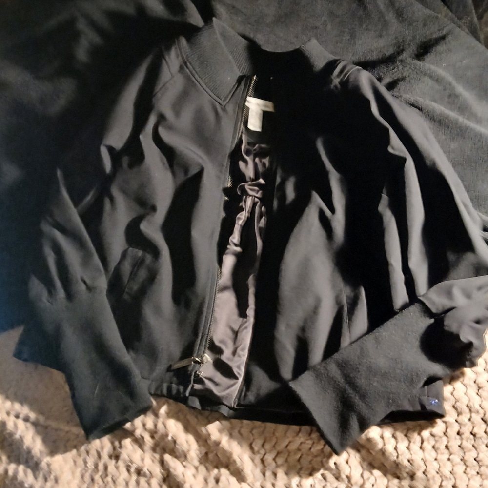 Peace Love World black cropped jacket size 00 with gathered back